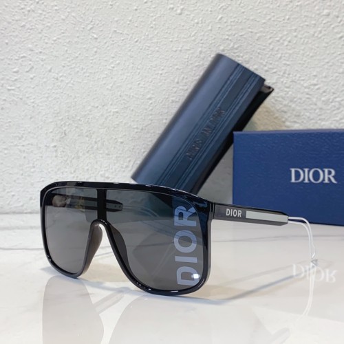 Black polarized sunglasses Dior DioFAST M1L SC170