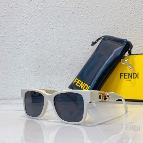 imposter sunglasses Polarized FENDI FE40081I SF161