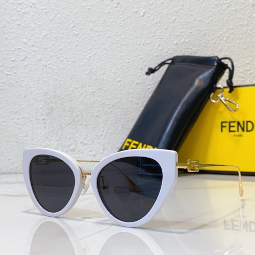 FENDI Butterfly Women's imposter sunglasses ODEL FE40014U SF169
