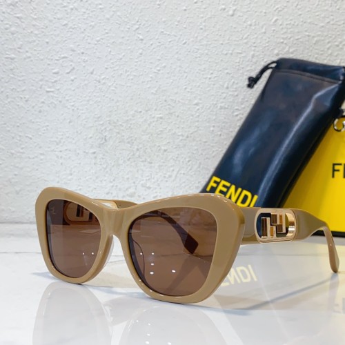 Wholesale Affordable imposter sunglasses Online to Save FENDI FE40064 SF166