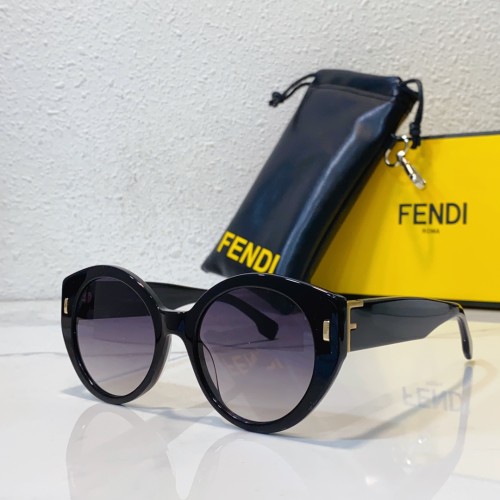Fashion imposter sunglasses brands FENDI SF171