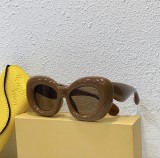 Women imposter sunglasses LOEWE LW40100l SLW009