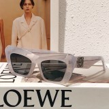 Women Polarized imposter sunglasses LOEWE LW40036I SLW011