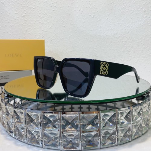 LOEWE Black Fake Counterfeit Sunglasses LW50042 SLW014