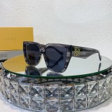 LOEWE Black imposter sunglasses LW50042 SLW014