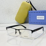 GUCCI minimalist eyeglasses with clear frame