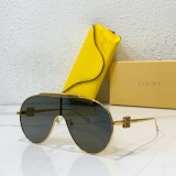 black color of Expert-crafted loewe sunglasses from the 2024 collection 40108US
