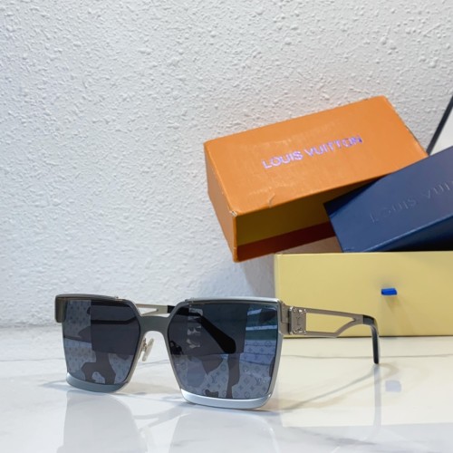 L^V Z19664U best sunglasses