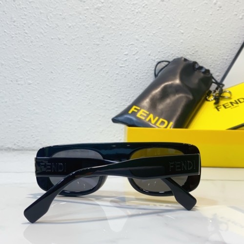 replica sunglasses fendi E40095I