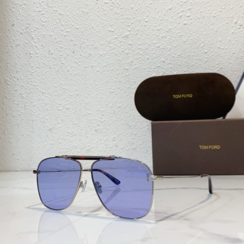 Vintage TOM FORD sunglasses TF1017