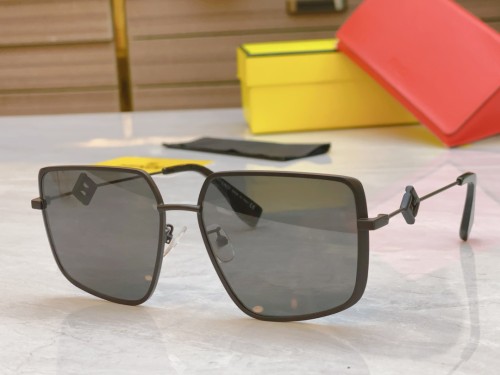 Fendi sunglasses men FE40148U