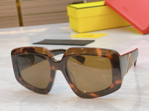 Mens sunglasses fendi FE4079