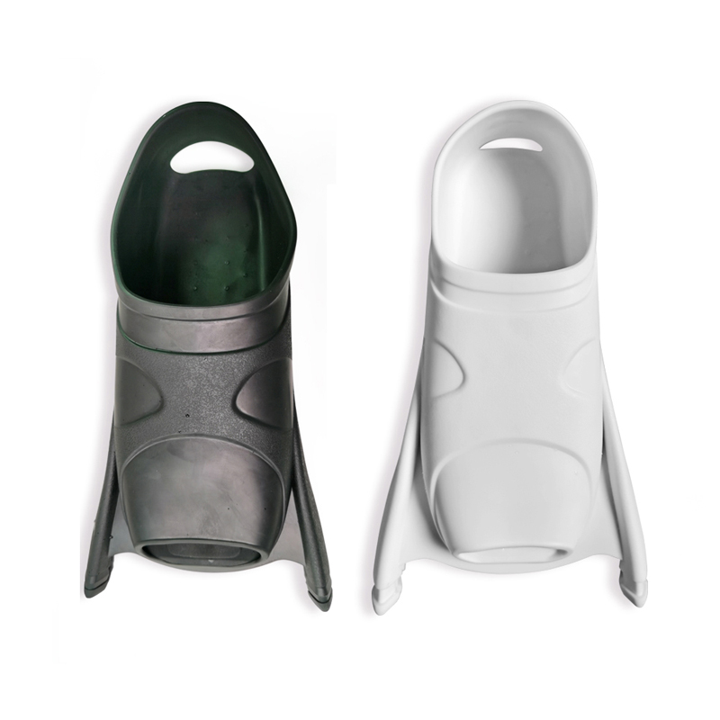 Carbon fiber freediving fins foot pockets