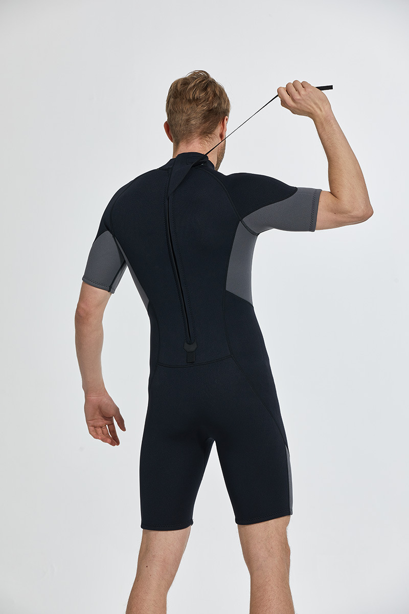 MENS SHORTY WETSUITS