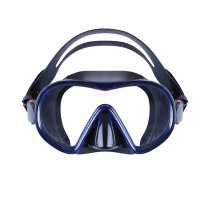 Wide view scubapro solo diving mask