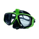 Scuba diving mask with camera mount