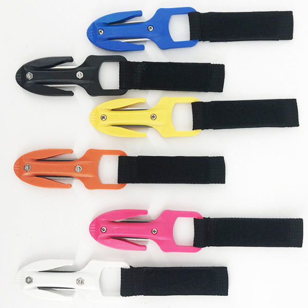 Diving line cutter self-rescue life-saving tool with knife sheath underwater rope cutting device