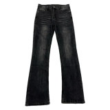  Washed distressed jeans 