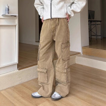 Washed distressed jeans