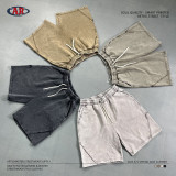 Distressed men's shorts