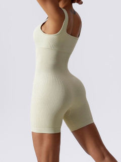 Peach hip European and American hip-lifting slim fit outer wear breathable fitness yoga shorts