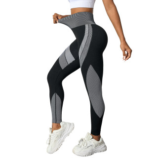 Peach hip European and American hip-lifting slim fit outer wear breathable fitness yoga shorts