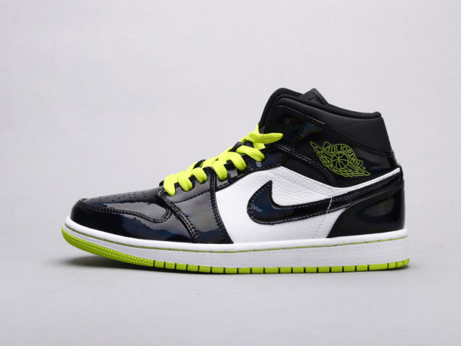 NIKE Air Jordan 1 mid Black green patent leather by aclotzone