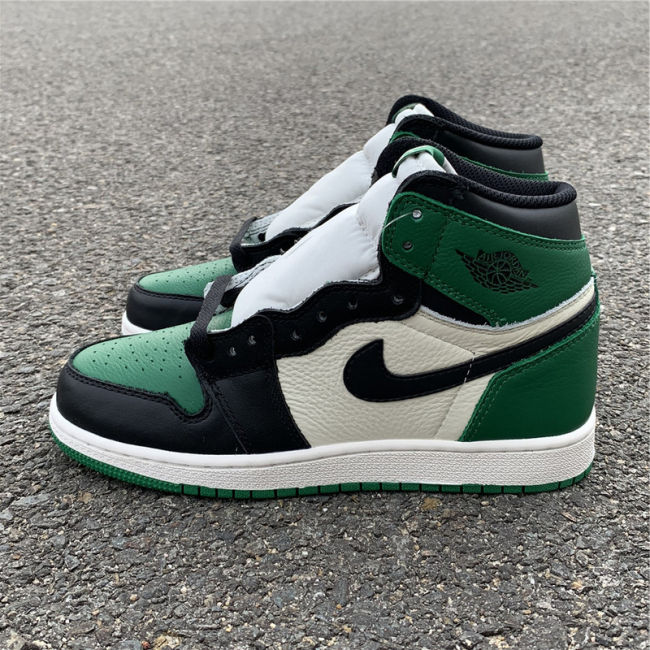 Air Jordan 1 Retro High“Pine Green”GS by shootjerseys