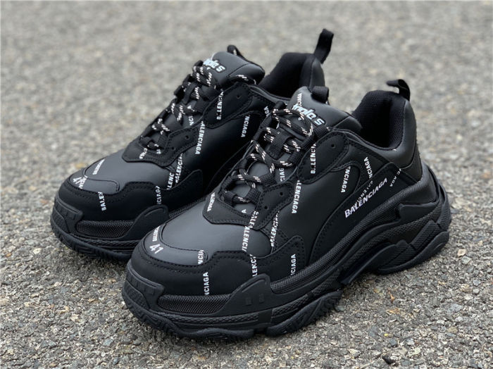 Balenciaga black