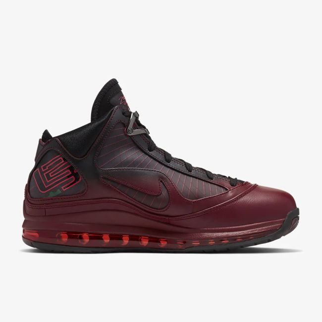 LeBron 7