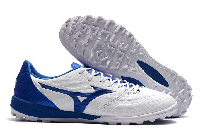 Rebula 3 TF Football Shoes