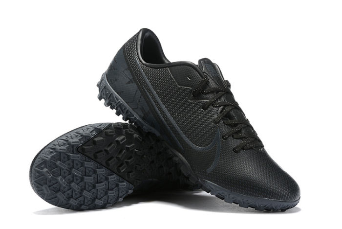 Mercurial Vapor 13 Academy TF Football Shoes
