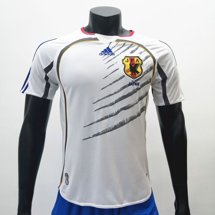 Japan 2006 Away Retro Soccer Jerseys