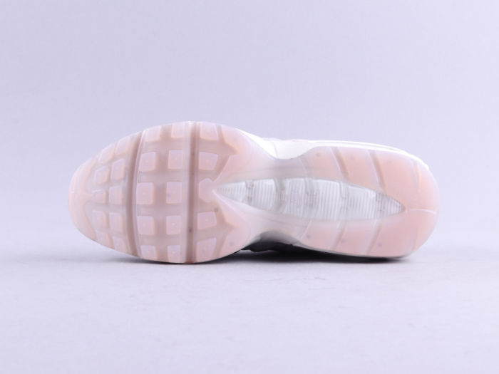 Max95 Pink by aclotzone