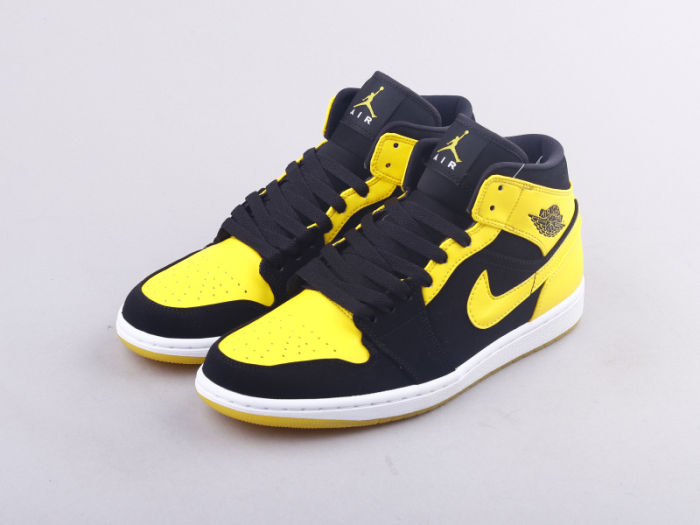 NIKE Air Jordan 1 Bruce Lee by aclotzone