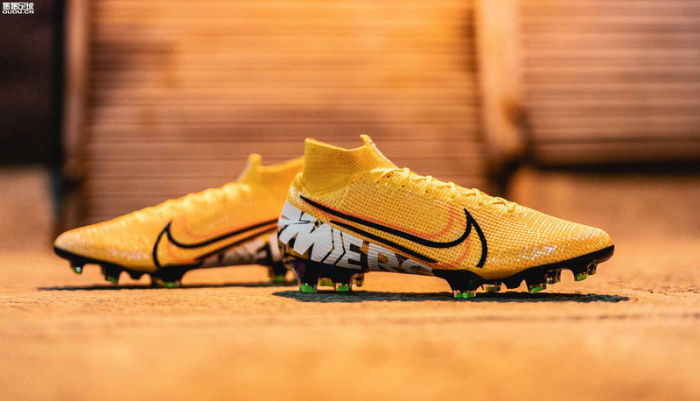 Mercurial Superfly 7 Elite Flyknit 360 SE FG Football Boots