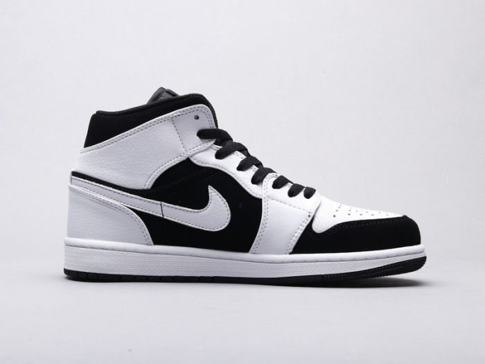 NIKE Air Jordan 1 mid panda by aclotzone