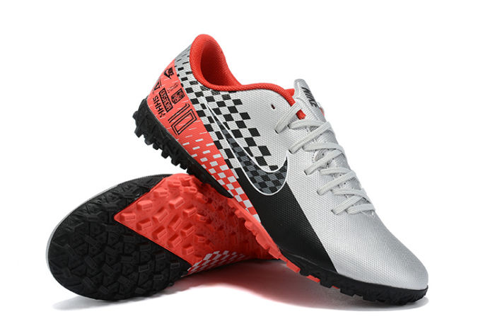 Mercurial Vapor 13 Academy TF Football Shoes