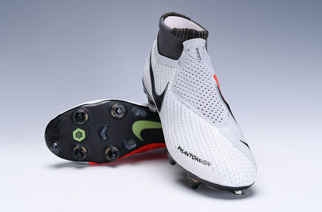 Phantom VSN Elite DF SG Football Boots