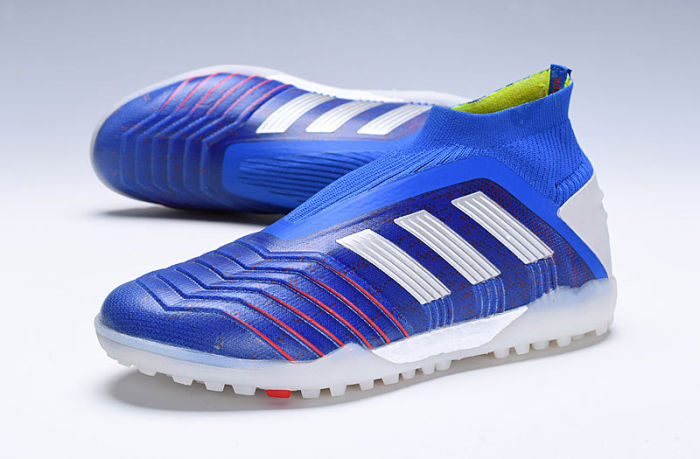 Predator 19 TF Football Boots