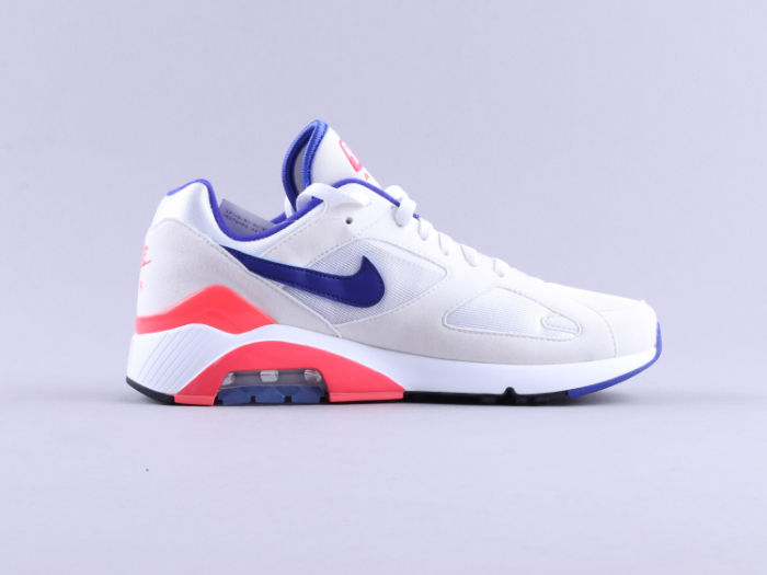 max180 White blue red by aclotzone