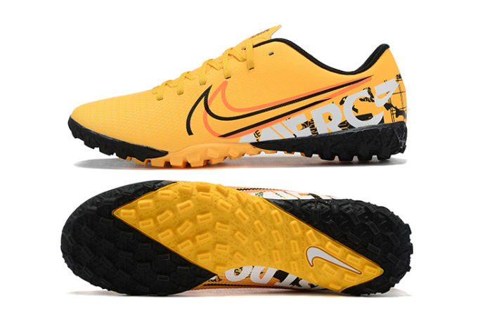 Mercurial Vapor 13 Academy TF Football Shoes