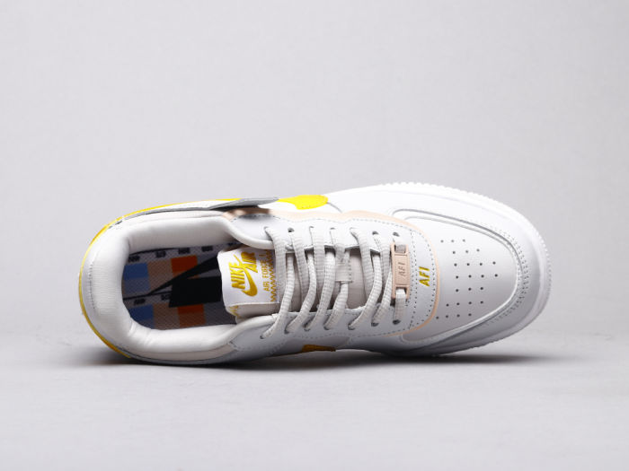 Shadow white and yellow by aclotzone