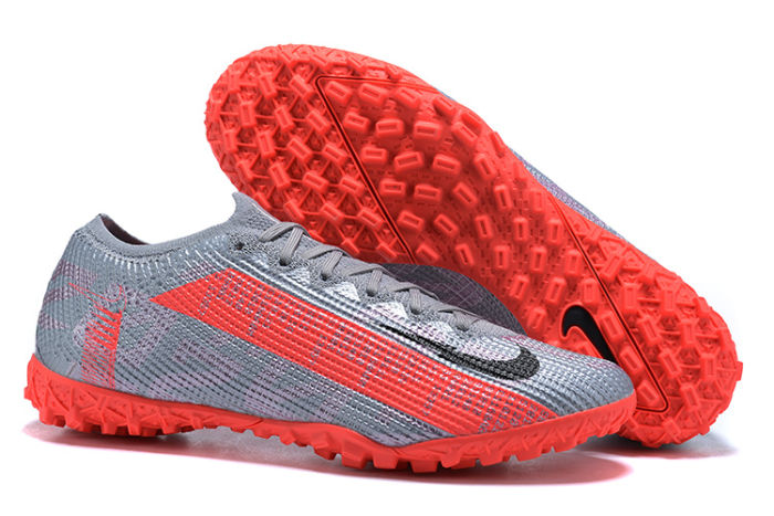 Mercurial Vapor XIII Elite TF Football Shoes