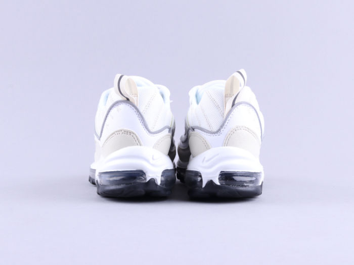 max98 Milky white by aclotzone
