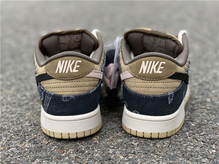 Travis Scott x Nike SB Dunk Low by shootjerseys