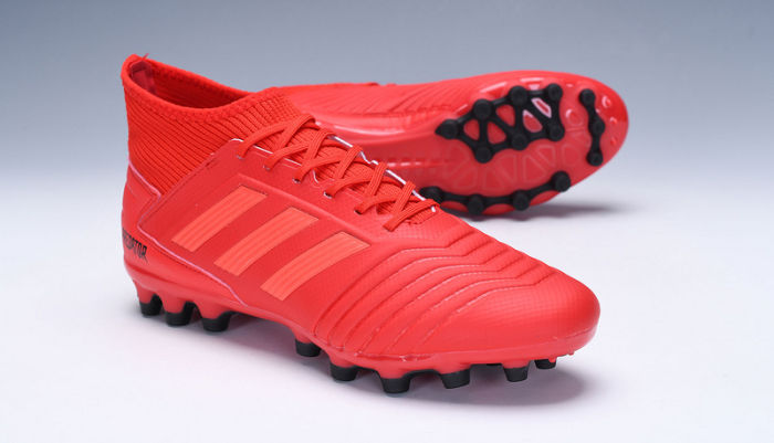 Predator 19.3 AG Football Boots