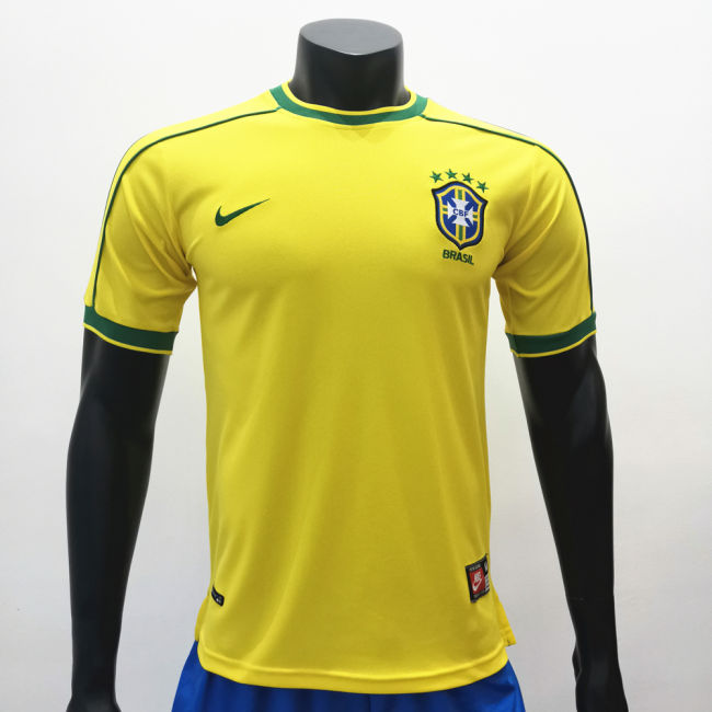 Brazil 1999/2000 Home Retro Soccer Jerseys