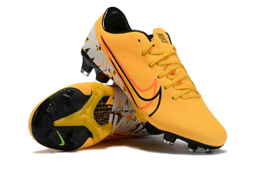 Mercurial Vapor 13 Academy FG Football Shoes