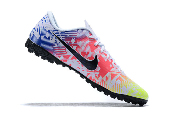 Mercurial Vapor XIII Academy TF Football Shoes